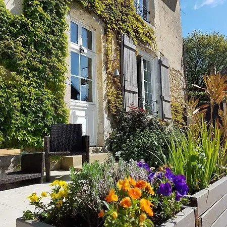 Val De Gee A 20 Mn Du Circuit 24 H Du Mans בית אירוח Maigne