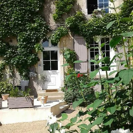 Val De Gee A 20 Mn Du Circuit 24 H Du Mans * Maigne