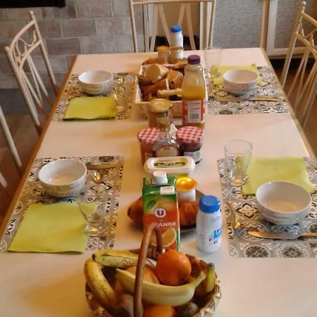 בית אירוח Val De Gee A 20 Mn Du Circuit 24 H Du Mans Maigne