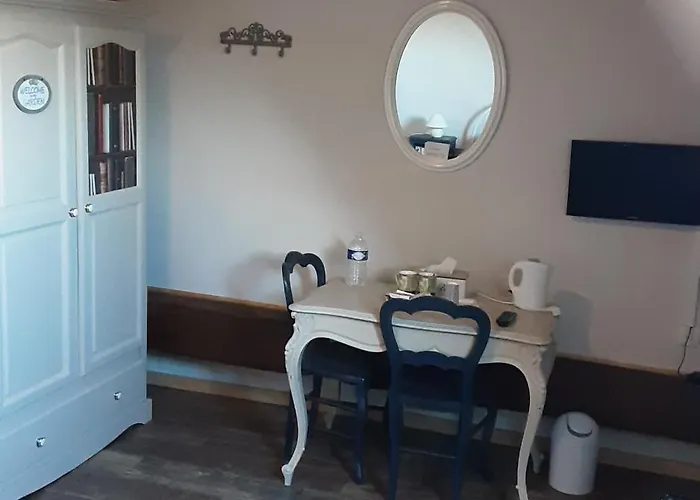 Val De Gee A 20 Mn Du Circuit 24 H Du Mans *