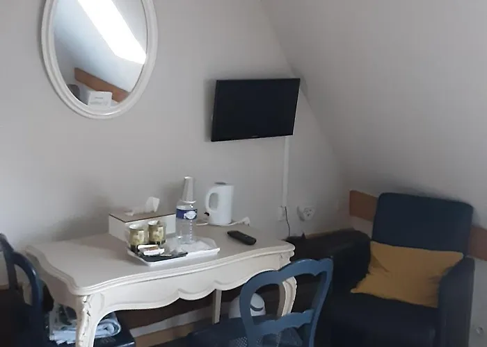 Val De Gee A 20 Mn Du Circuit 24 H Du Mans *