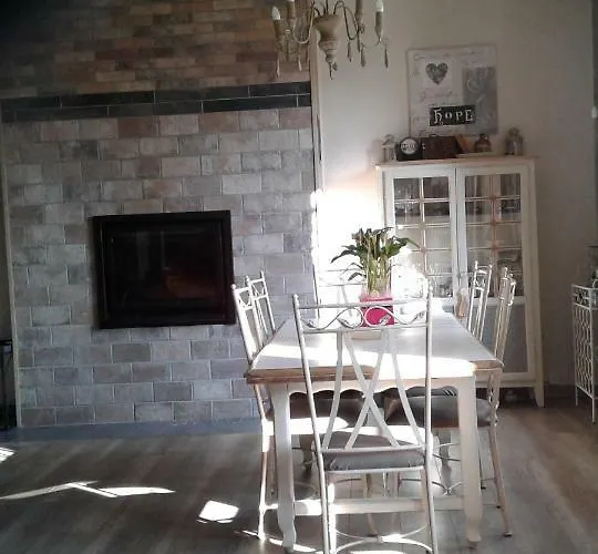 Val De Gee A 20 Mn Du Circuit 24 H Du Mans *