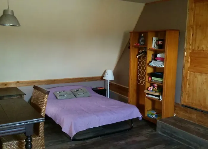 Habitación en casa particular Val De Gée à 20 Mn Du Circuit 24 H Du Mans